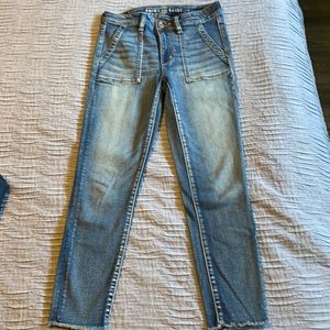 American Eagle High Rise Jegging Crop